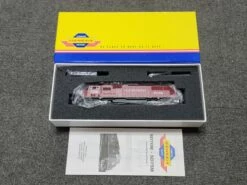 Athearn Genesis (Yellow Box) G6120 HO Scale EMD SD70M EMD Leasing 7018 - NOS