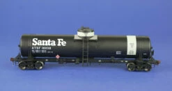 American Limited Models 1834 HO Scale GATC Welded Tank Car Santa Fe (White/Diesel) ATSF 101138