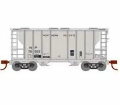 Athearn 17061 N Scale PS-2 2600 Covered Hopper "1977 Re-weigh" Northern Pacific NP 76065