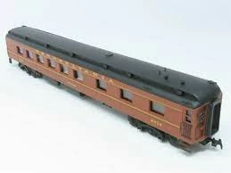 Bachmann Spectrum 89004 HO Scale Heavyweight Diner PRR 8016 - NOS 1 Bachmann Spectrum 89004 HO Scale Heavyweight Diner PRR 8016 - NOS