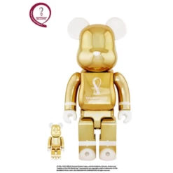 Medicom BE@RBRICK OFFICIAL LICENSED PRODUCT OF FIFA WORLD CUP QATAR 2022™ GOLD 100% & 400%