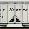 Bowser 56401 HO Scale 70 Ton 2 Bay Covered Hopper Kit Great Northern GN 71012 - NOS