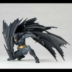Figure Complex Amazing Yamaguchi No.009 Batman -Bandai Sales Store figure complex amazing yamaguchi no009 batman 3