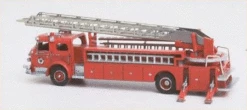 GHQ 52009 N Scale American LaFrance 1000 Ladder Truck Unpainted Metal Kit