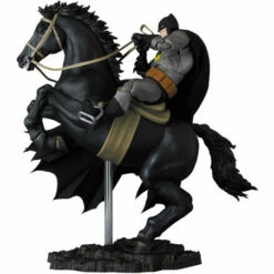 Medicom MAFEX BATMAN & HORSE The Dark Knight Returns