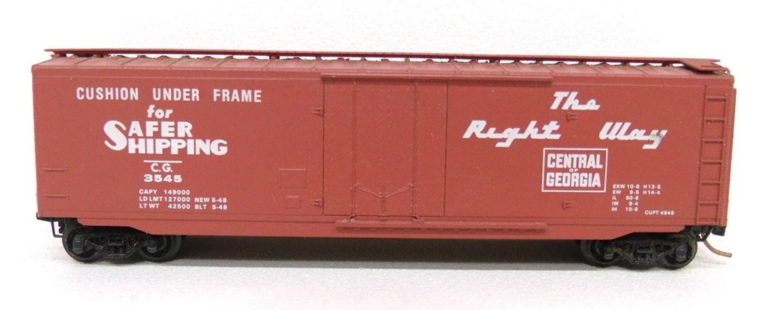 Micro-Trains 32210 N Scale 50' Boxcar Central Of Georgia CofG 3545 - NOS 1 Micro-Trains 32210 N Scale 50' Boxcar Central Of Georgia CofG 3545 - NOS