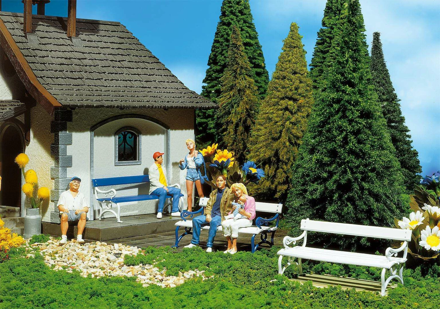 POLA 331734 G Gauge 4 Benches 1 POLA 331734 G Gauge 4 Benches