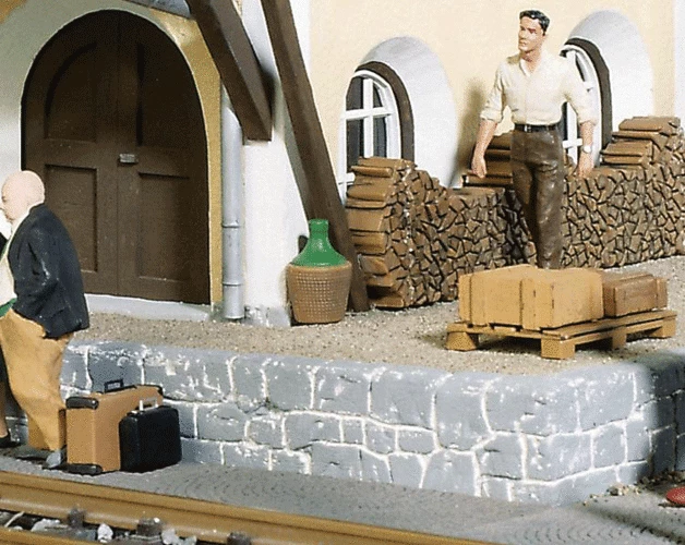 POLA 333207 G Gauge Crates & Luggage 1 POLA 333207 G Gauge Crates & Luggage