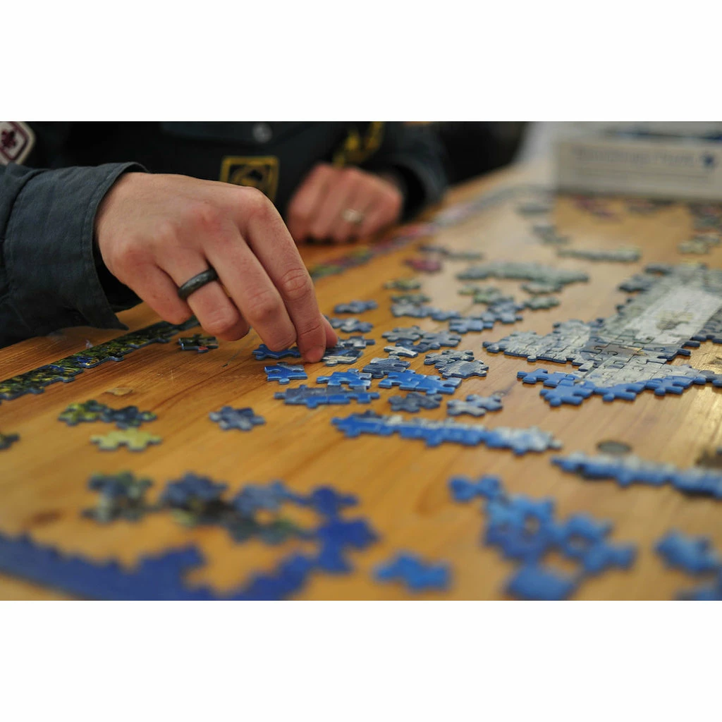 CHRISTMAS IS COMING! 1000 PIECE PUZZLE 4 CHRISTMAS IS COMING! 1000 PIECE PUZZLE - Image 4