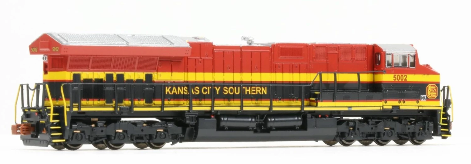 ScaleTrains Operator 10981 N Scale GE ET44C4 Tier 4 Diesel "Southern Belle" KCS 5014 With DCC 2 ScaleTrains Operator 10981 N Scale GE ET44C4 Tier 4 Diesel "Southern Belle" KCS 5014 With DCC - Image 2