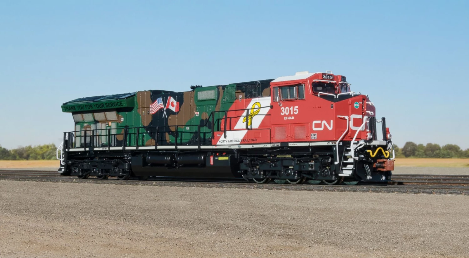 ScaleTrains Rivet 33636 N Scale GE ET44 Tier 4 Diesel "Veterans Commemorative" CN 3015 DCC & Sound 1 ScaleTrains Rivet 33636 N Scale GE ET44 Tier 4 Diesel "Veterans Commemorative" CN 3015 DCC & Sound