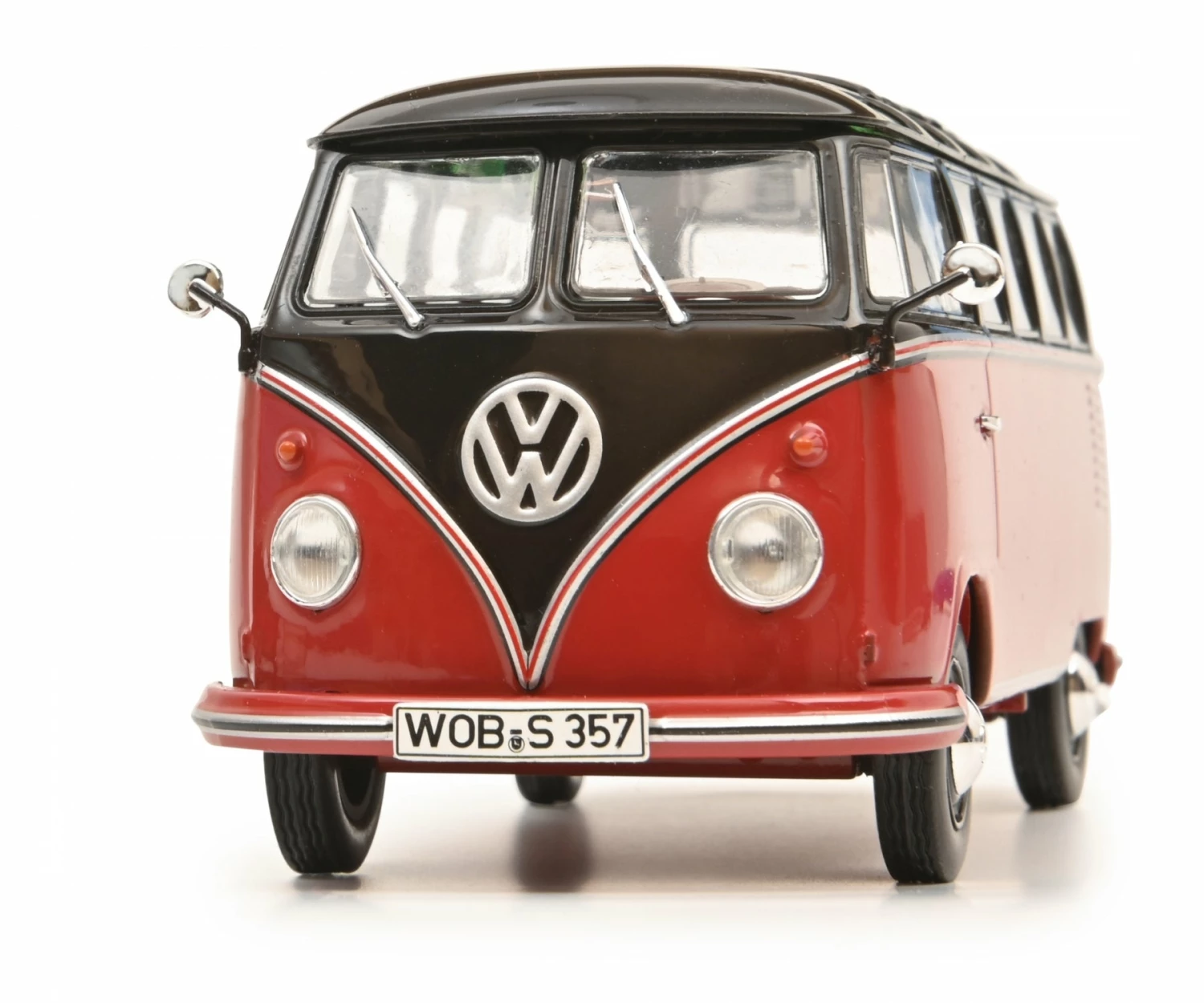 Schuco 450785700 (1:32) VW T1b Samba - Black And Red 3 Schuco 450785700 (1:32) VW T1b Samba - Black And Red - Image 3