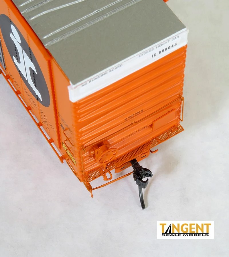 Tangent Scale Models 25519-03 HO Scale 86' Quad Door Auto Parts Boxcar Illinois Central IC 680041 2 Tangent Scale Models 25519-03 HO Scale 86' Quad Door Auto Parts Boxcar Illinois Central IC 680041 - Image 2
