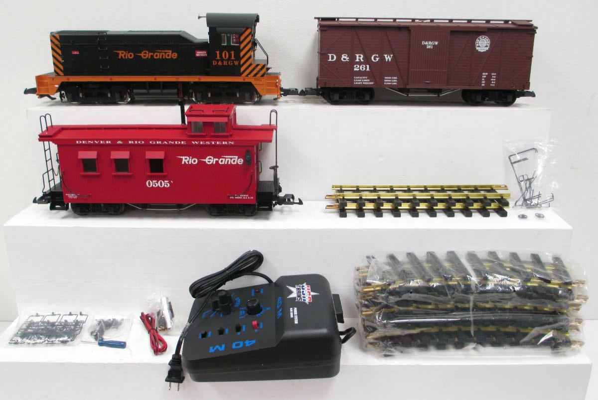 USA Trains R72300 G Gauge Rio Grande D&RGW Train Set - NOS 2 USA Trains R72300 G Gauge Rio Grande D&RGW Train Set - NOS - Image 2