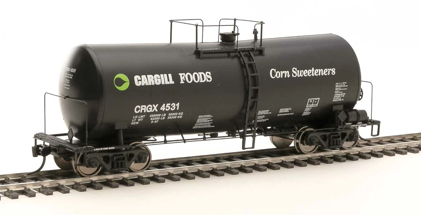 Walthers 920-100146 HO Scale 16,000 Gallon Funnel Flow Tank Car Cargill Corn Sweetener CRGX 4531 1 Walthers 920-100146 HO Scale 16,000 Gallon Funnel Flow Tank Car Cargill Corn Sweetener CRGX 4531
