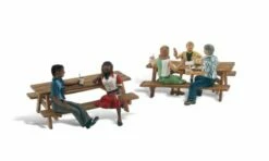 Woodland Scenics A1939 HO Scale Figures - Outdoor Dining