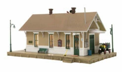 Woodland Scenics BR4928 N Scale Built Up Structure - Dansbury Depot 9 Woodland Scenics BR4928 N Scale Built Up Structure - Dansbury Depot -Bandai Sales Store woodland scenics br4928 n scale built up structure dansbury depot 3