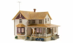 Woodland Scenics BR5046 HO Scale Built Up Structure - Corner Porch House