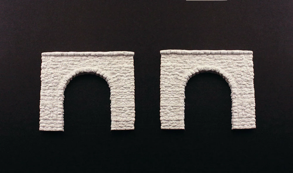 Woodland Scenics C1155 N Scale Single Track Tunnel Portal - Random Stone (2-Pack) 2 Woodland Scenics C1155 N Scale Single Track Tunnel Portal - Random Stone (2-Pack) - Image 2